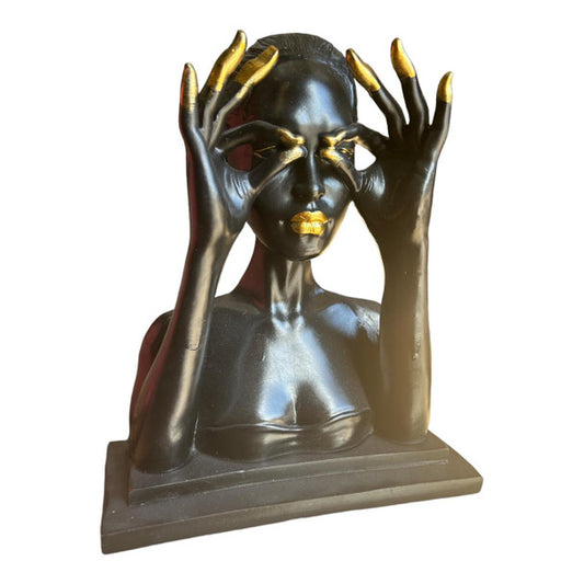 BLACK LADY LOOKING GOLD LIPS