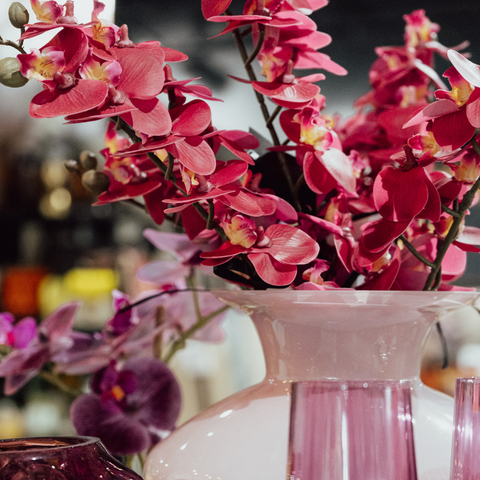 BLOOMS & GREENERY