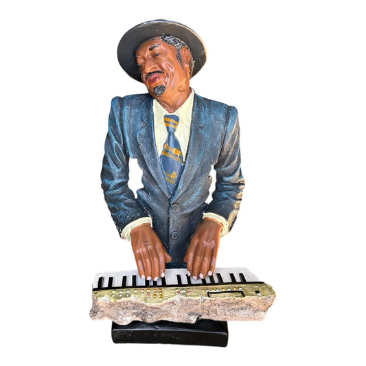 GENTLEMAN PLAYING KEYBOARD 30CM